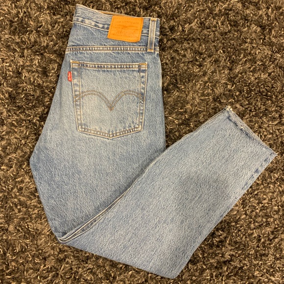 Levi’s Wedgie Jeans Size 27 - Picture 3 of 6